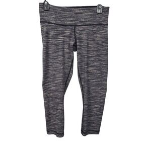 Lululemon Crop Leggings Striped Athleisure Workout Yoga Pants Womens Size 6